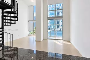 300 S Biscayne Blvd, Miami, FL 33131 - Photo 4
