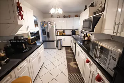 19533 SW 103 Ct, Cutler Bay, FL 33157 - Photo 2
