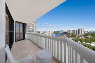2000 Island Blvd, Aventura, FL 33160 - Photo 24