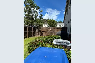20816 NW 13th Ct, Miami Gardens, FL 33169 - Photo 24