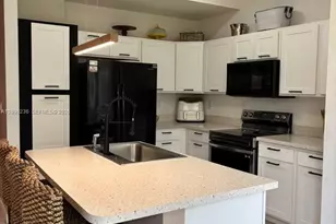 20816 NW 13th Ct, Miami Gardens, FL 33169 - Photo 10