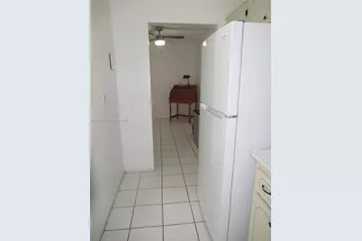 581 Blue Heron Dr #309-B, Hallandale Beach, FL 33009 - Photo 18