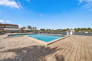 2049 S Ocean Dr, Hallandale Beach, FL 33009 - Photo 30