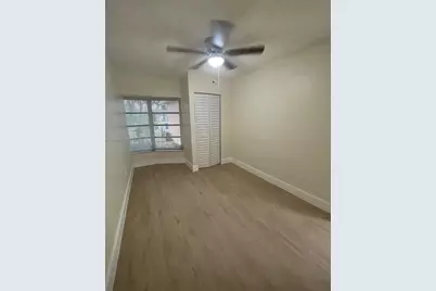 4986 SW 7th St, Margate, FL 33068 - Photo 26