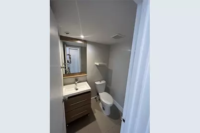 100 Bayview Dr #2012, Sunny Isles Beach, FL 33160 - Photo 8