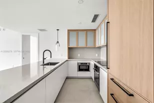 2200 Brickell Ave, Miami, FL 33129 - Photo 10
