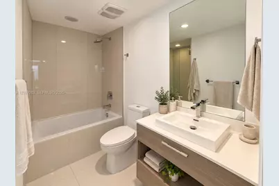 1300 S Miami Ave #3209, Miami, FL 33130 - Photo 10
