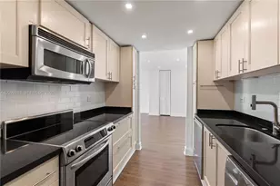 2451 Brickell Ave, Miami, FL 33129 - Photo 8