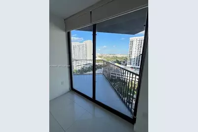 5252 NW 85th Ave #1009, Doral, FL 33166 - Photo 20