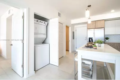 3645 NW 36th St #504, Miami, FL 33142 - Photo 10