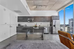 151 SE 1st St, Miami, FL 33131 - Photo 6