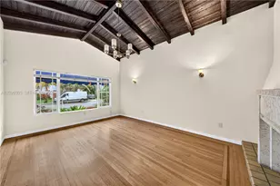 717 NE 73rd St, Miami, FL 33138 - Photo 10