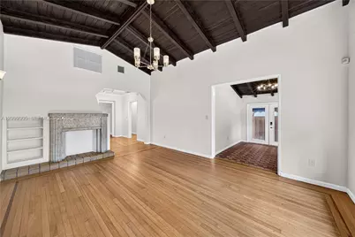 717 NE 73rd St, Miami, FL 33138 - Photo 8