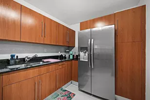 3001 S Ocean Dr, Hollywood, FL 33019 - Photo 10