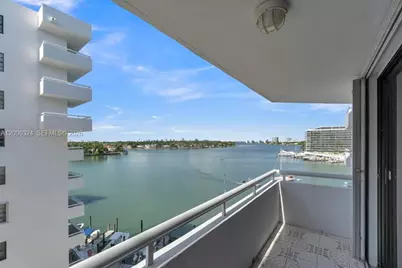 6830 Indian Creek Dr #6D, Miami Beach, FL 33141 - Photo 2