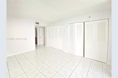 6830 Indian Creek Dr #6D, Miami Beach, FL 33141 - Photo 10
