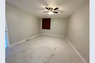 400 Commodore Dr #211, Plantation, FL 33325 - Photo 14