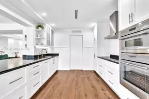 797 S Shore Dr, Miami Beach, FL 33141 - Photo 8