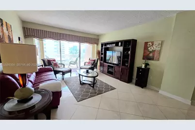 1980 S Ocean Dr #6G, Hallandale Beach, FL 33009 - Photo 4