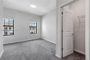 2126 N Appleton Cir N, Oakland Park, FL 33309 - Photo 24