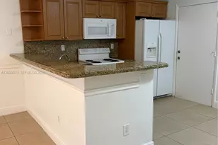 7477 SW 82nd St, Miami, FL 33143 - Photo 6