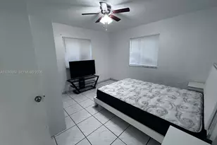2141 Biarritz Dr, Miami Beach, FL 33141 - Photo 6