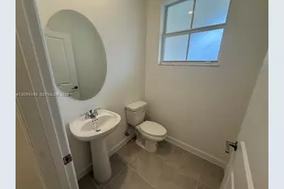 2544 SE 25th Rd #2544, Homestead, FL 33035 - Photo 18