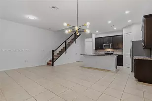 151 SW 127th Terrace, Plantation, FL 33325 - Photo 4