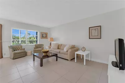 200 Diplomat Pkwy #229, Hallandale Beach, FL 33009 - Photo 14