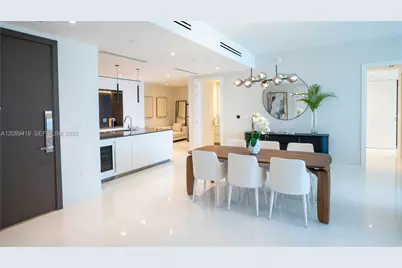 300 Biscayne Boulevard Way #503C, Miami, FL 33131 - Photo 6