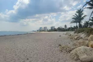 2639 N Riverside Dr, Pompano Beach, FL 33062 - Photo 32