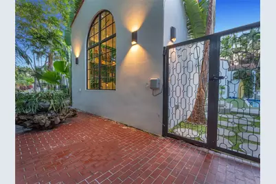 1321 Tyler St, Hollywood, FL 33019 - Photo 88