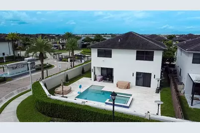16001 NW 87th Ct, Miami Lakes, FL 33018 - Photo 40