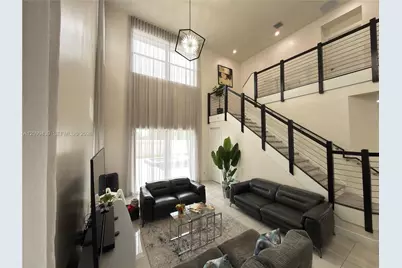 16001 NW 87th Ct, Miami Lakes, FL 33018 - Photo 18