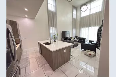 16001 NW 87th Ct, Miami Lakes, FL 33018 - Photo 14