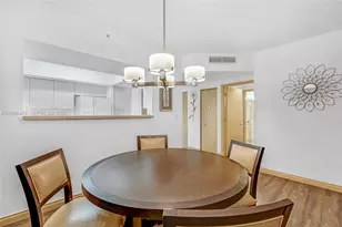 17375 Collins Ave, Sunny Isles Beach, FL 33160 - Photo 8