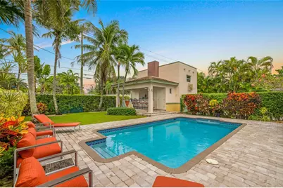 564 Palmetto Dr, Miami Springs, FL 33166 - Photo 10