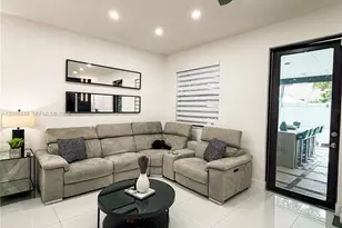 3418 W 108th St, Hialeah, FL 33018 - Photo 6
