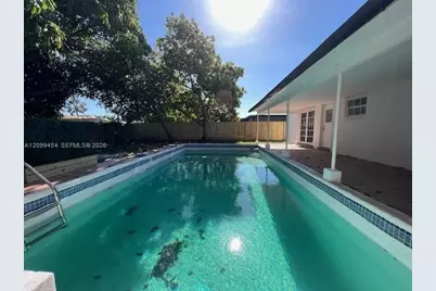 7025 SW 16th Ct #7025, Pembroke Pines, FL 33023 - Photo 1