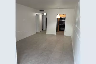 200 177th Dr #104, Sunny Isles Beach, FL 33160 - Photo 2