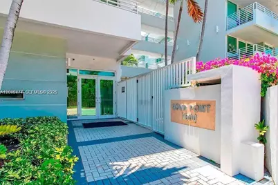 7800 Collins Ave #204, Miami Beach, FL 33141 - Photo 2