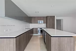88 SW 7th St, Miami, FL 33130 - Photo 4
