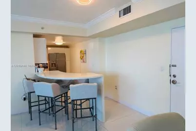 7501 E Treasure Dr #7D, North Bay Village, FL 33141 - Photo 4
