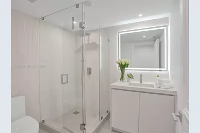 3201 NE 183rd St #1502, Aventura, FL 33160 - Photo 32