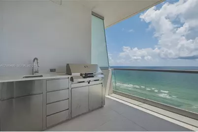 18501 Collins Ave #1404, Sunny Isles Beach, FL 33160 - Photo 24