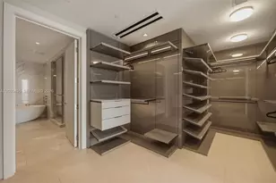 18501 Collins Ave, Sunny Isles Beach, FL 33160 - Photo 16
