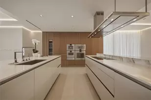 18501 Collins Ave, Sunny Isles Beach, FL 33160 - Photo 4