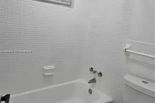 1590 NE 125th Terrace, North Miami, FL 33161 - Photo 8