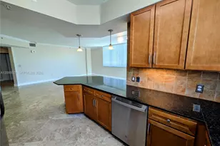 2000 N Bayshore Dr, Miami, FL 33137 - Photo 8