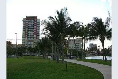 2000 N Bayshore Dr #627, Miami, FL 33137 - Photo 20